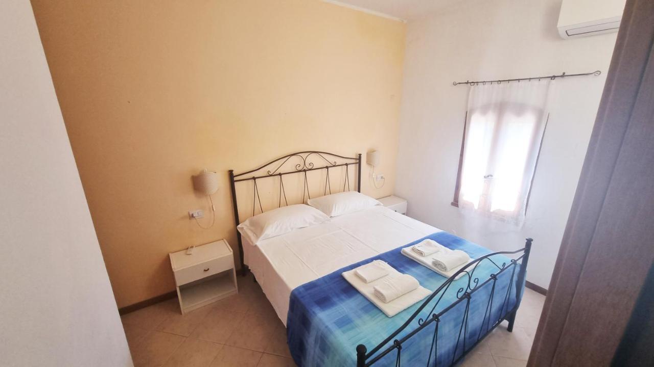 La Baia Apartments Sa Rocca Tunda Eksteriør billede
